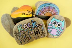 Picture via https://rockpainting101.com